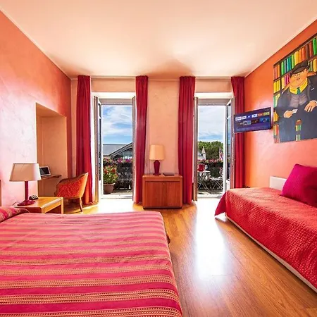 Intra Hotel Отель 3*