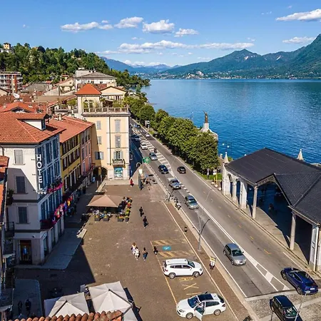 Intra Hotel Интра