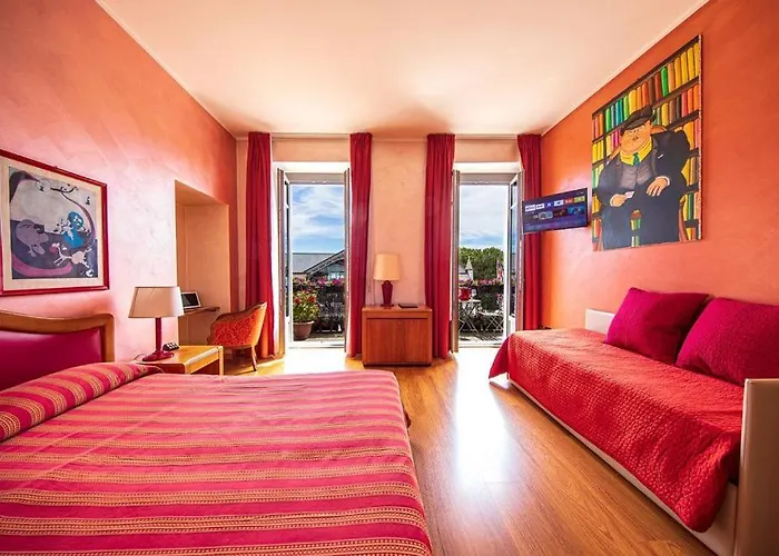 Intra Hotel Hotel 3*